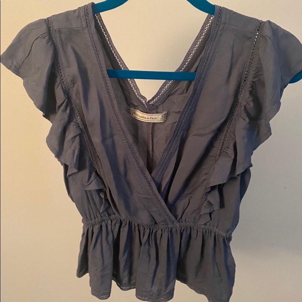 Abercrombie top